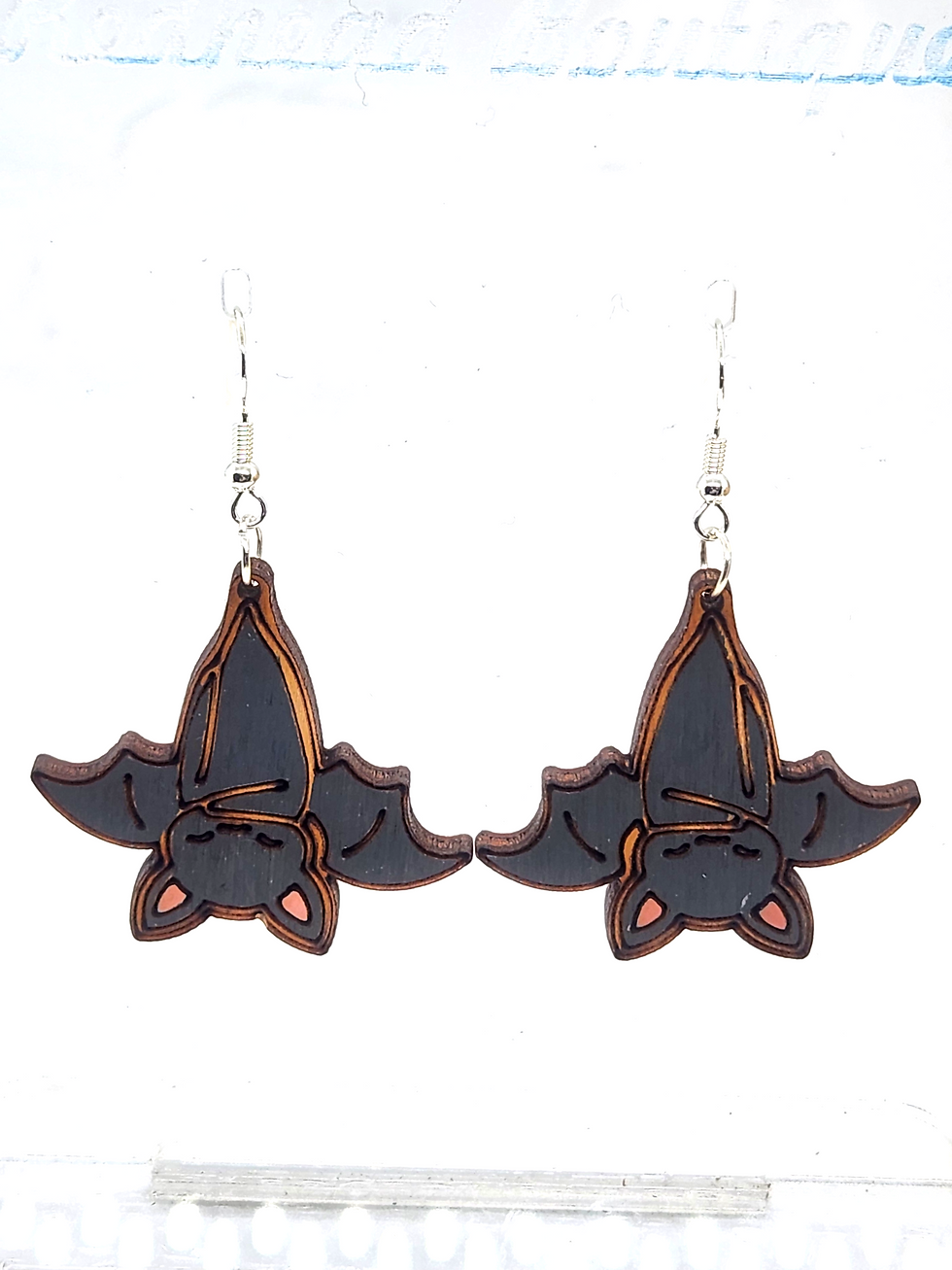 Thumbnail: Cozy Hanging Bats