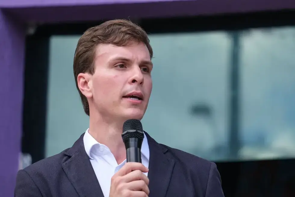 Entrevista de Miguel Coelho no Café no Ponto promete movimentar disputa pelo Senado