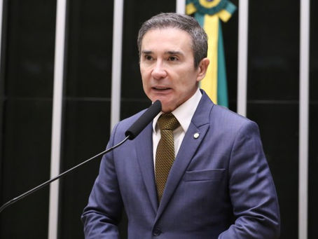 Projeto permite uso do FGTS para tratamento de saúde de animais de estimação