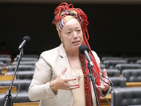 Comissão aprova regra para manter clubes no Profut em caso de combate ao racismo