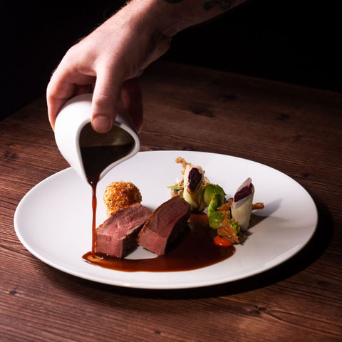 Atelier Tian Brust von der Wildente | Orangensauce | Kartoffelknödel Buchenpilze | Rosenkohl.jpg