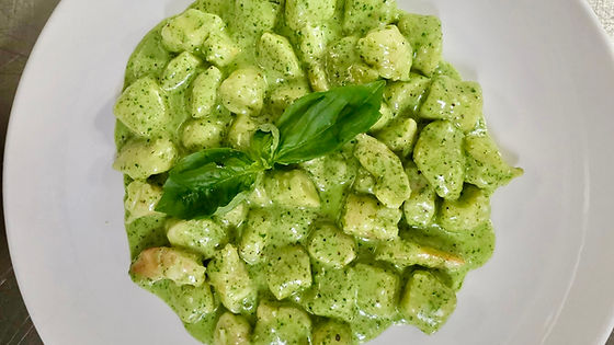 Gnocchi al pesto