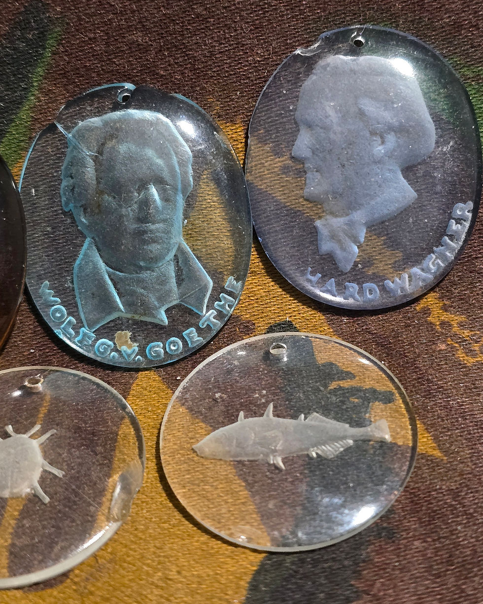 Thumbnail: 19x WWII German Winterhilfswerk WHW Glass Pendants 