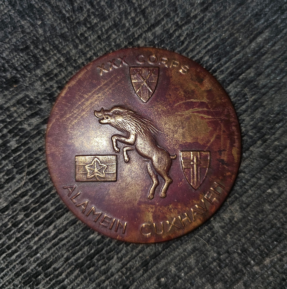 RARE WW2 XXX 30 CORPS ALAMEIN CUXHAVEN BRONZE MEDAL