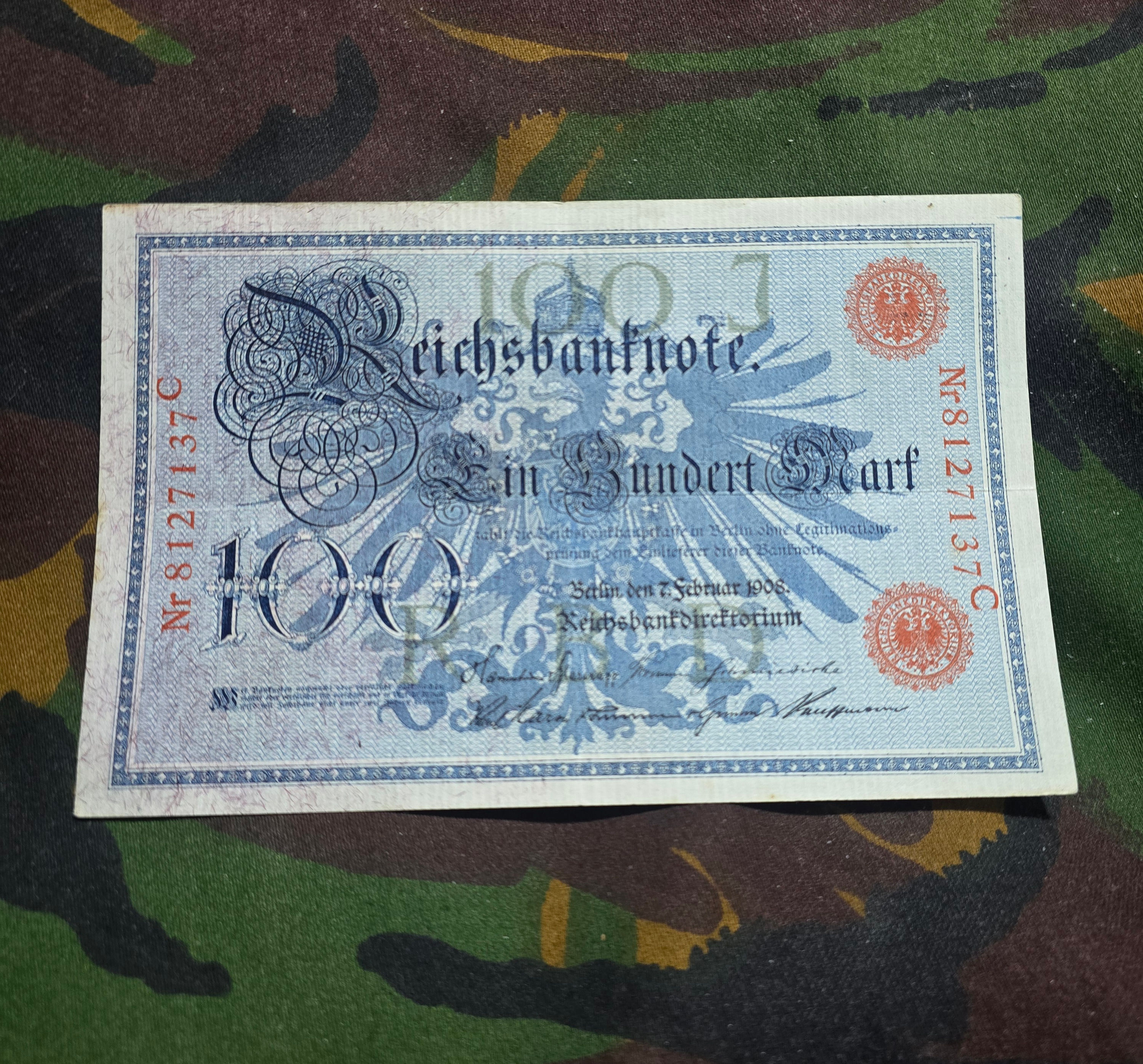 100 Mark Reichsbanknote from the German Empire, dated February 7, 1908 Nr8127137