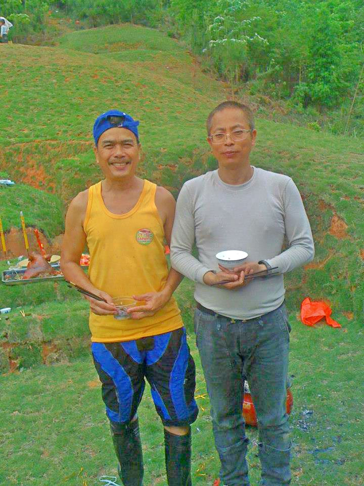 945954_126640250863231_2144063599_n (1)