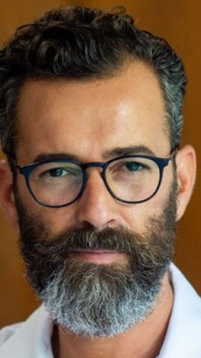 Άγγελος Μπράτης: Η αποκάλυψη για τον γάμο της Ηλιάνας Παπαγεωργίου