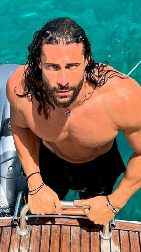 Κωνσταντίνος Βασάλος: Μιλά για τις φιλίες με τις γυναίκες