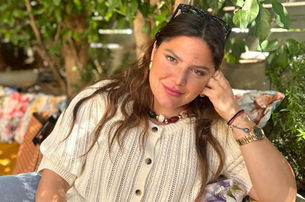 Δανάη Μπάρκα: Ο ξέφρενος χορός σε beach bar και η χιουμοριστική ατάκα