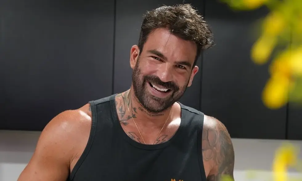 Δημήτρης Αλεξάνδρου: Η ανάρτηση καρφί