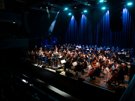 Thousands of pupils enjoy free musical extravaganza