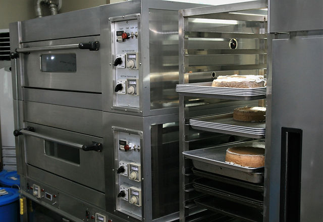 Gray industrial bakery oven _.jpg