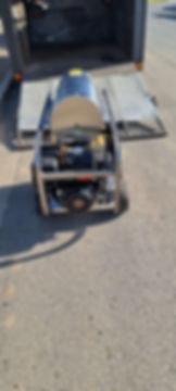 Mobile high pressure machine