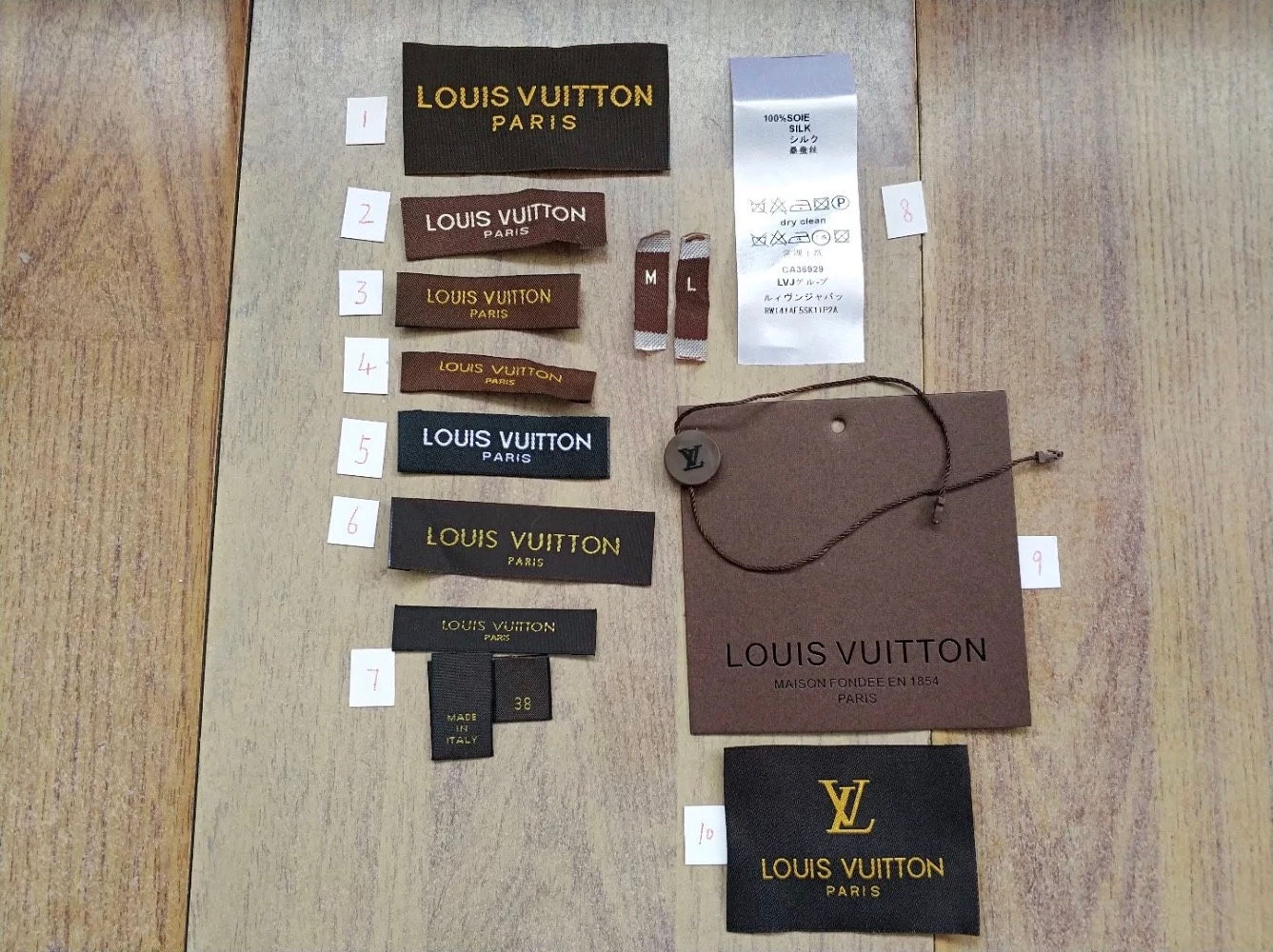 Louis Vuitton 
