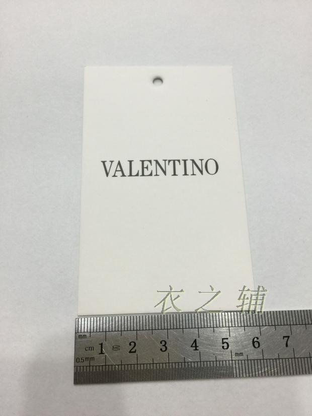 Миниатюра: VALENTINO