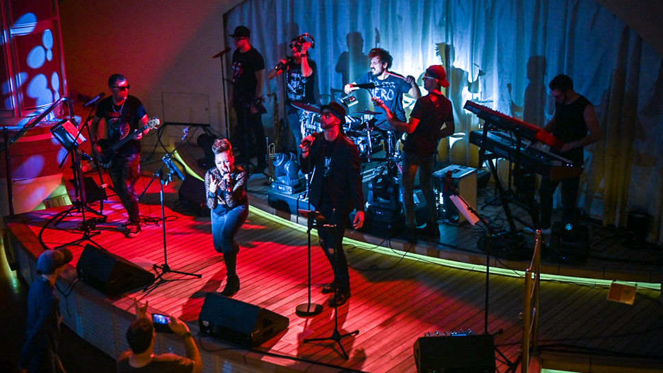 Wonderland Partyband auf AIDA Kreuzfahrten