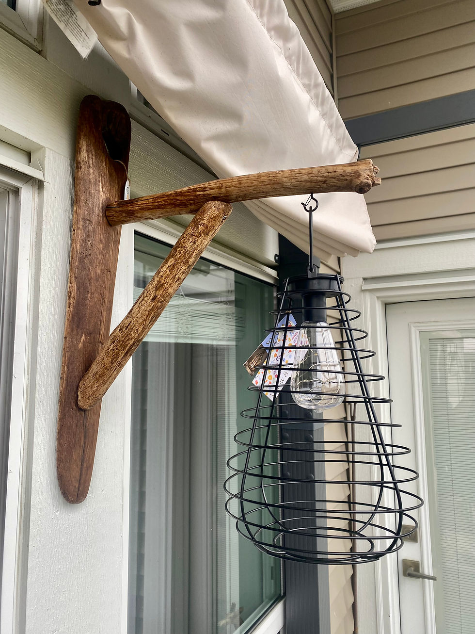 Thumbnail: Patio Light Sconce