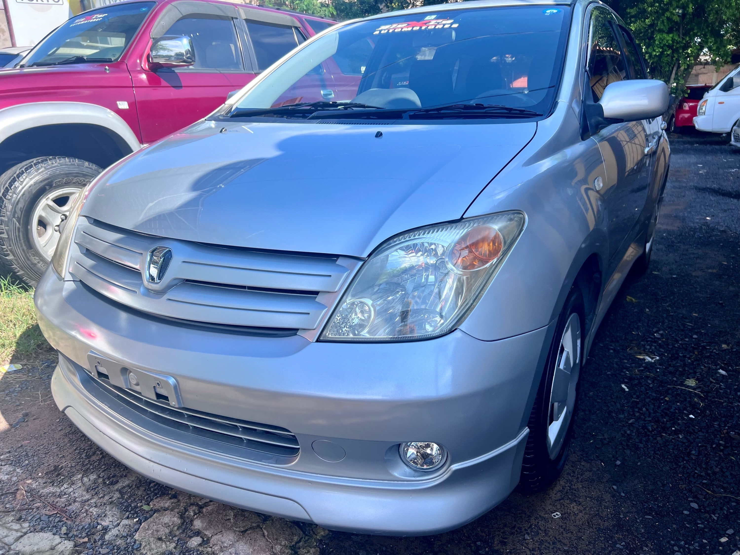 TOYOTA IST FULL