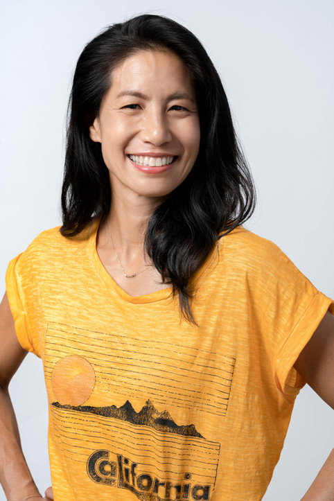 minim photo studio, minim, naomi goddard, time management, business, headshot, professional, portrait, company, model, profile picture, cv, linkedin, photographer, taipei, taiwan, photo, photography, artist, art, start up, tech, gold card, gold, card, APRC