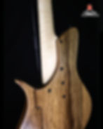 縮圖：Meridian Horizon Semi-Acoustic 5 Fretless Spalted Maple
