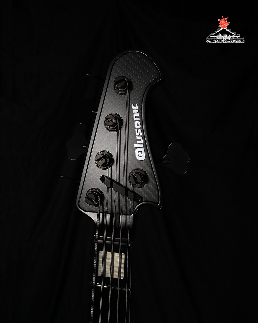 Thumbnail: Alusonic J-Speical carbon headstock