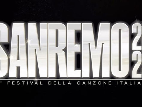 Sanremo 2025 – LA FINALE – IL LOOK visto con i miei occhi (livello base posso migliorare)