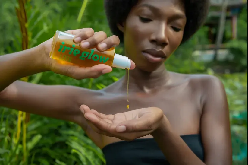 Thumbnail: Castor Rose Glow & Grow Oil