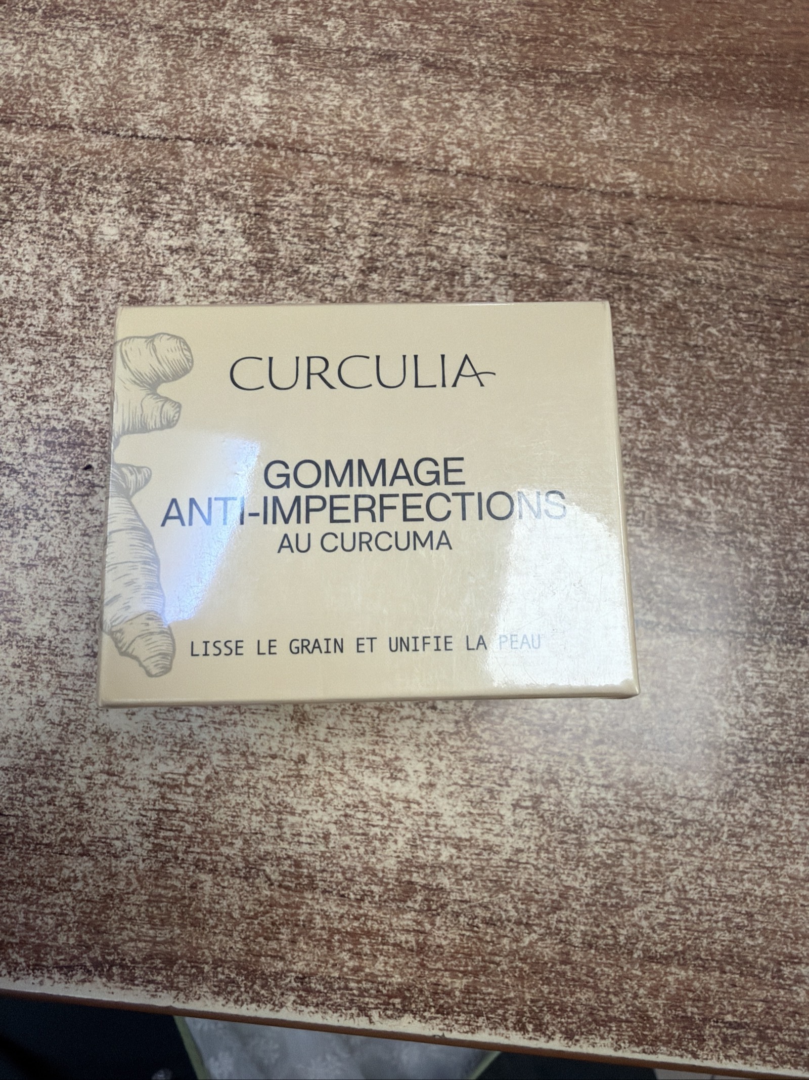 Curculia gommage au curcuma