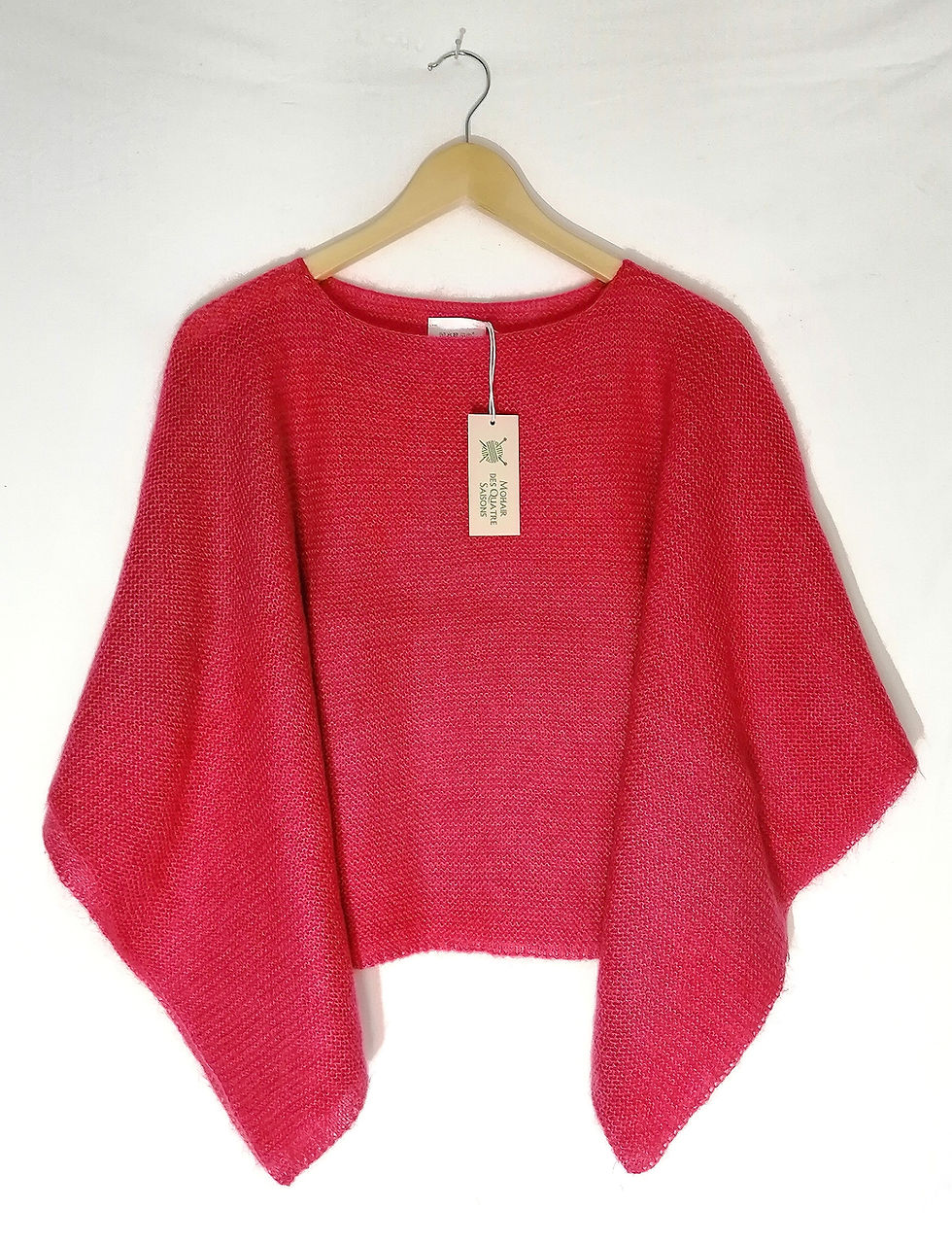 Miniature : Vêtement poncho court tricoté mohair Vendée