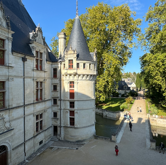 Tour du château d'Azay-le-Rideau