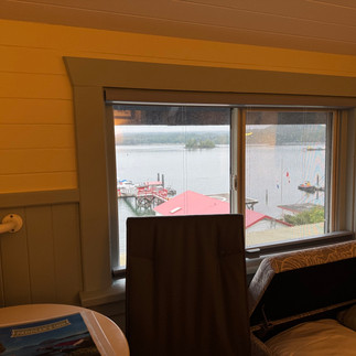 Fenêtre de la chambre de Paddler's Inn