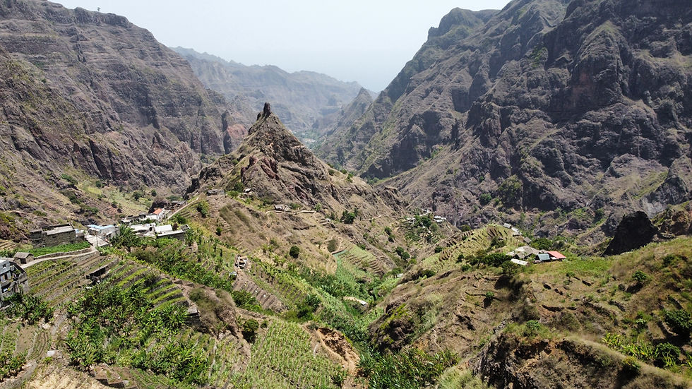 Ribeira Grande et ses terrasses agricoles