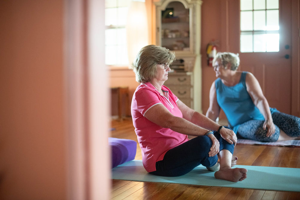 06 16 22 Sentara Cancer Survivor Yoga Body Kinect Sessions (27).jpg