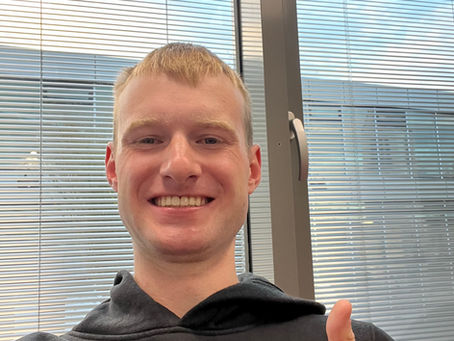 Ich habe meinen endgültigen Zahnersatz bekommen