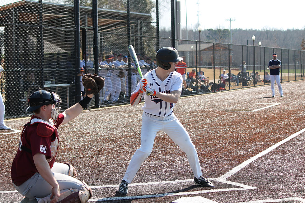 Club baseball batting