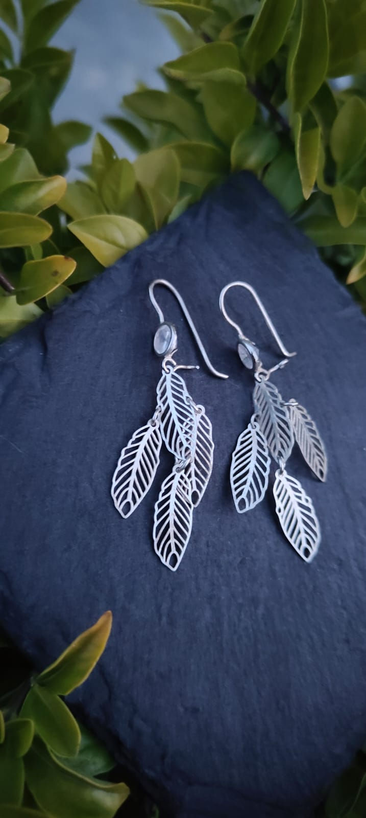 Miniatura: Aretes de hojas