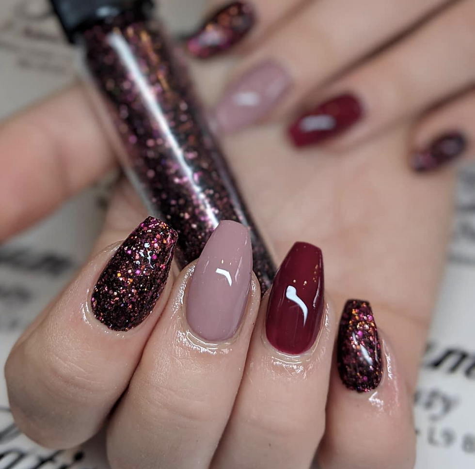 Thumbnail: Maggie Glitter