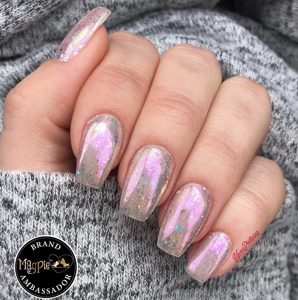 Thumbnail: Venus Chrome Flakes