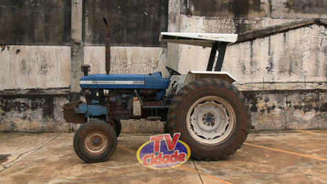 Polícia Civil recupera trator furtado em Dobrada; suspeito é ouvido e liberado