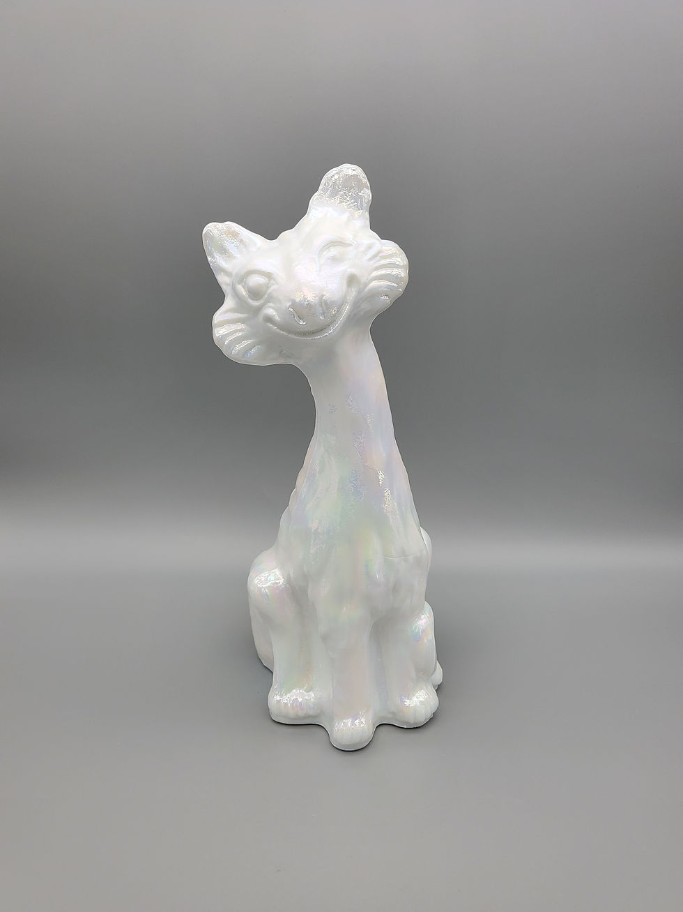Fenton Glass White Carnival Iridescent Large Alley Cat Figurine