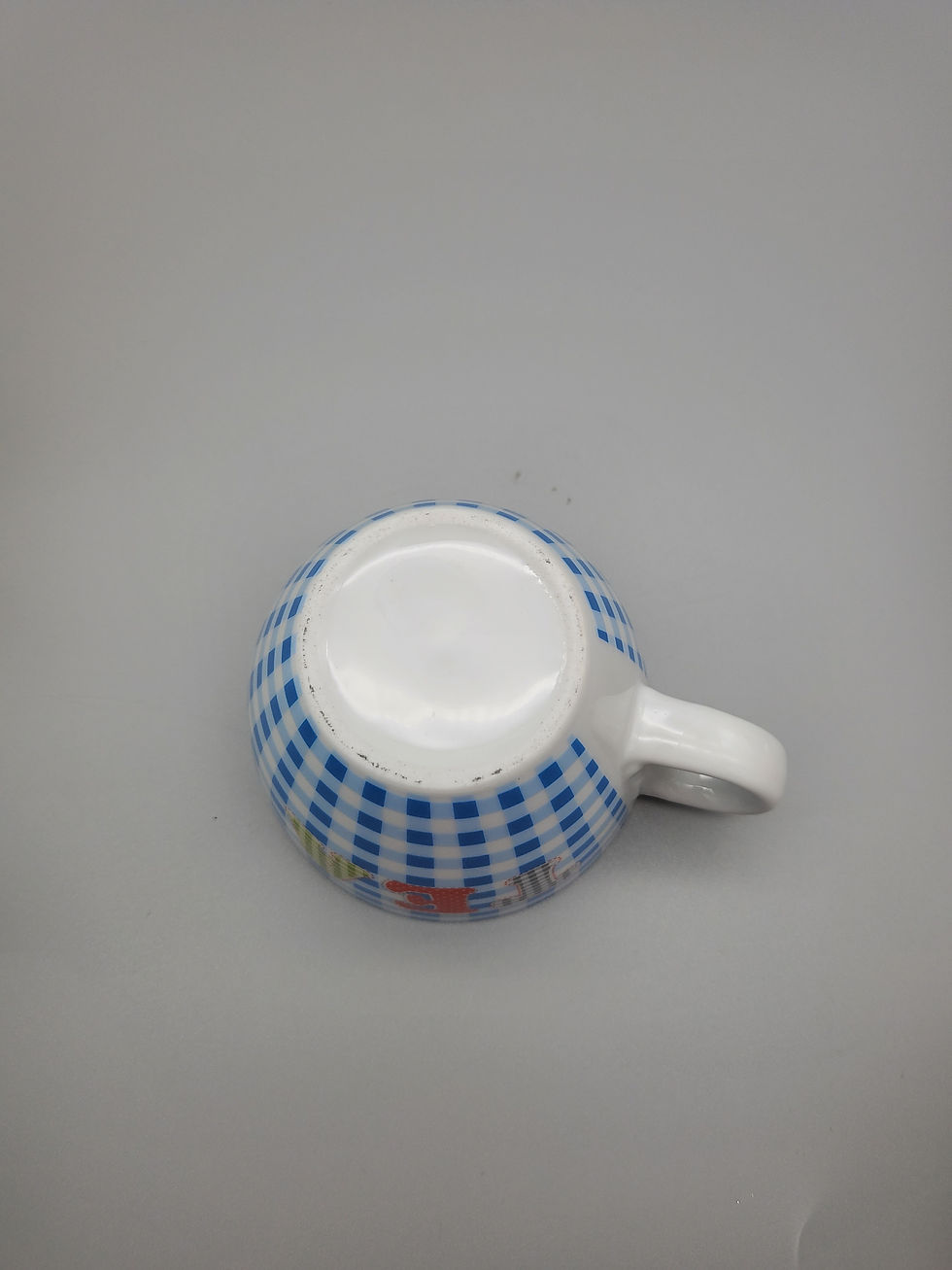 Thumbnail: Blue and White Gingham Checkered Tea Coffee Cup