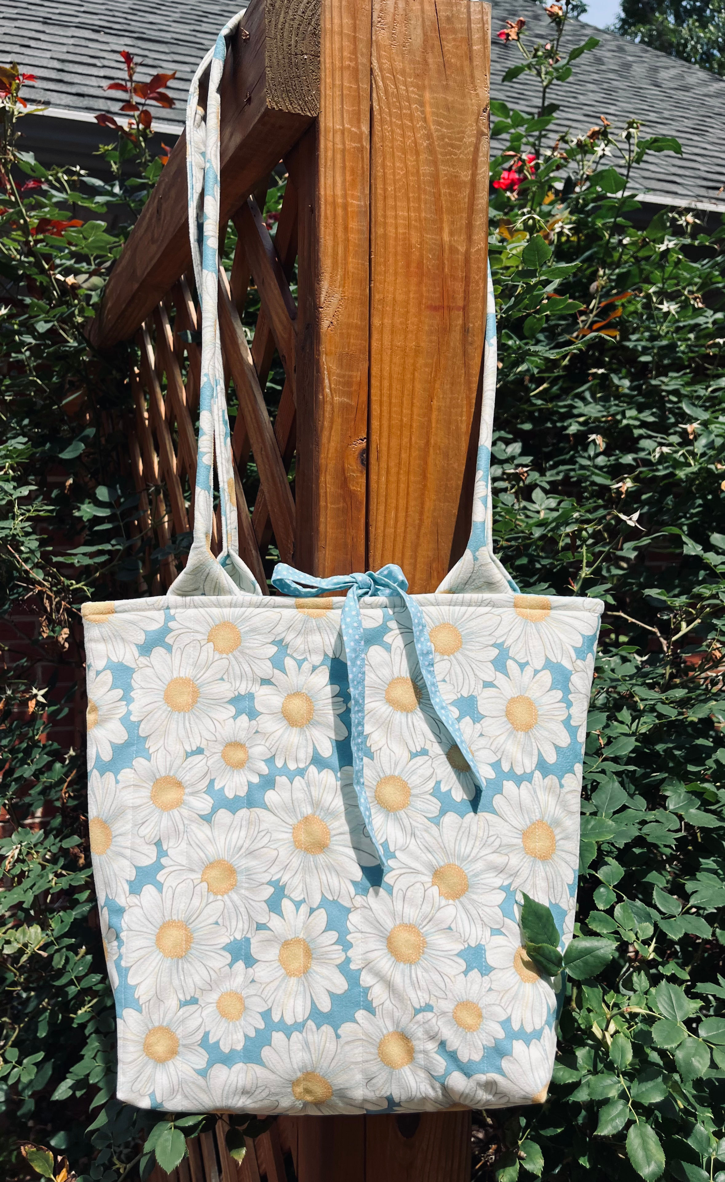 Daisy Tote Bag
