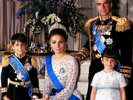 شخصیت جهانی شاهنشاه آریامهر