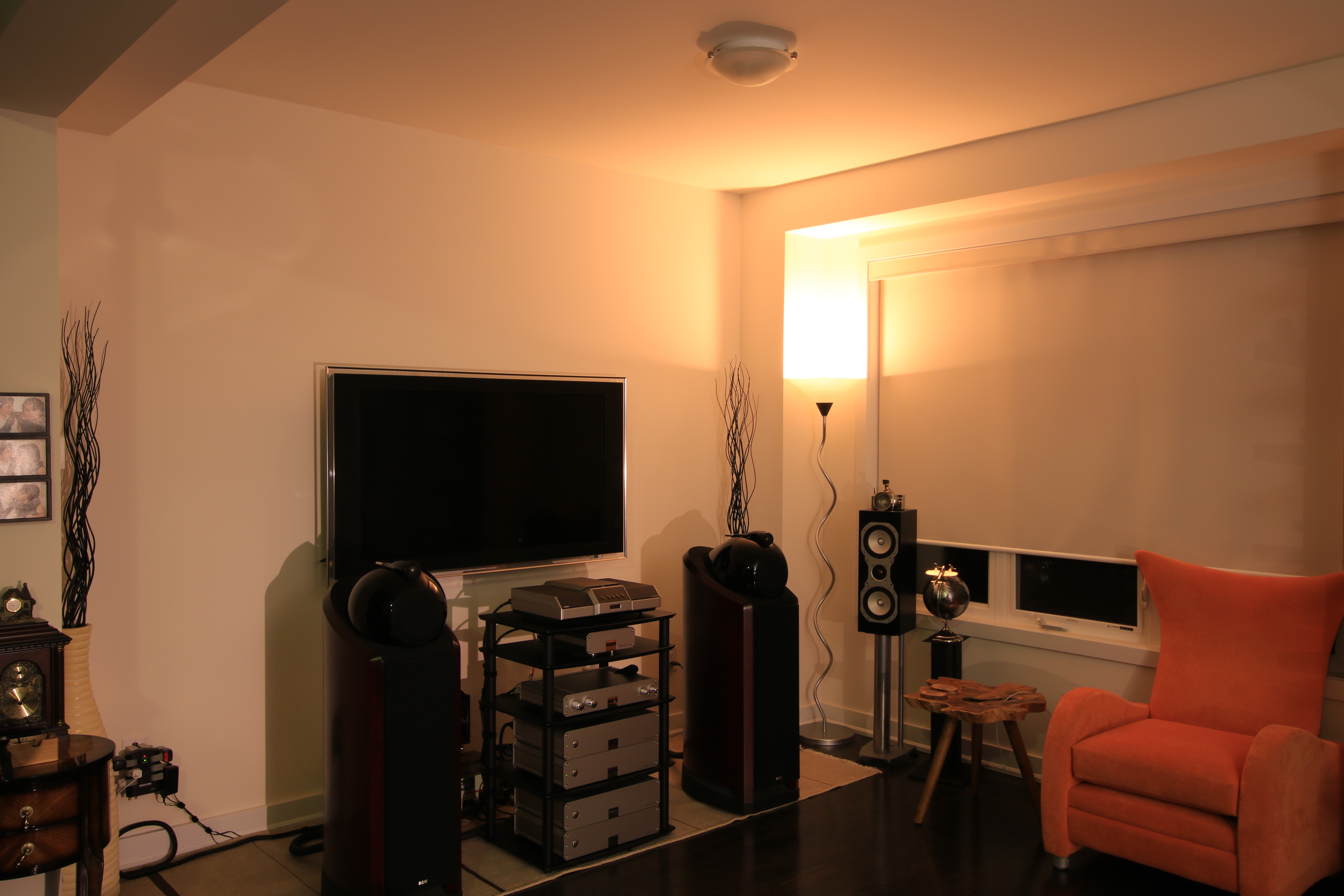 2 Channel High-End Audio
