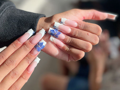 🎉 Celebrate Mom’s Birthday in Style at LONDON NAILS BEDFORD 🎉