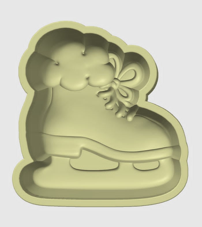 Skate, A dog who Snoops, Hybrid Mold