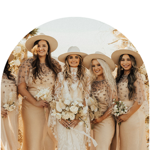 THREE GROUP WEDDING PHOTO IDEAS YOU'LL WANT TO RECREATE