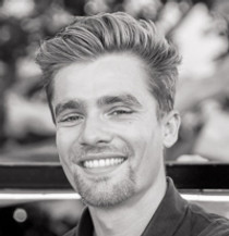 Profielfoto zwart-wit.jpg