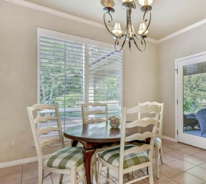 Nuno before 3 dining.jpeg