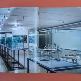 Foto: AMARAL, Aracy [org.]. 34º Panorama da arte brasileira: da pedra da terra daqui. São Paulo: Museu de Arte Moderna, 2015.